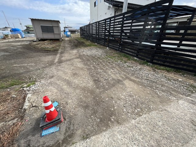 西条市小松町南川甲269番2の外観