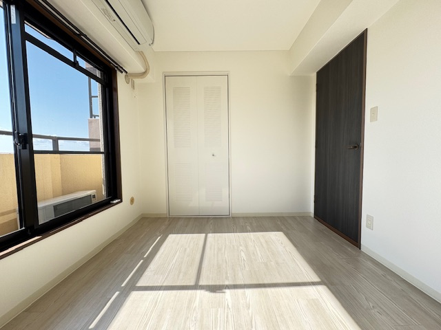 パストラル和泉の洋室