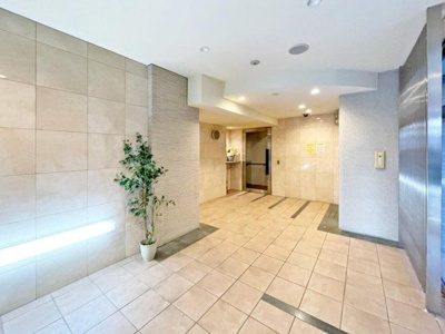 【エントランス】 | S-FORT新大阪ravir