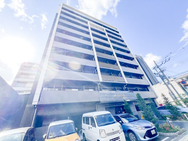 アドバンス大阪ブリスの外観