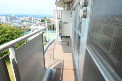 【バルコニー】 | 西武拝島ハイツ1号棟 | 奥行きのある大きなバルコニーです。