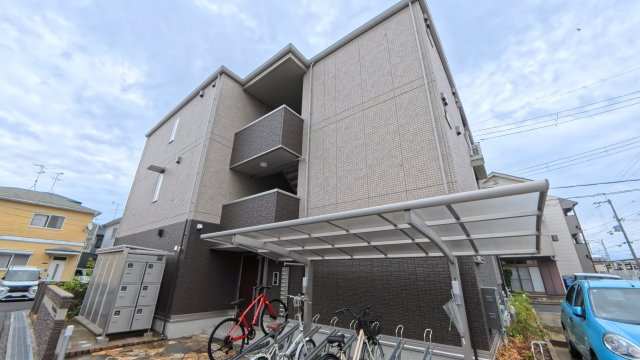 ベルテンポ東向日の外観