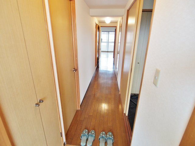 サニーマンション西田の玄関