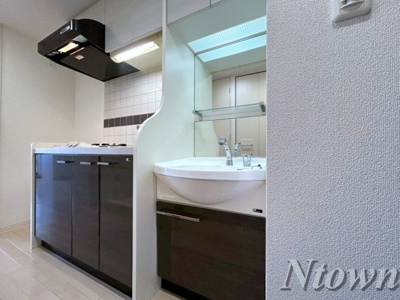 【独立洗面台】 | プレサンス鶴舞グリーンパーク | 独立洗面台あり、毎朝おしゃれに忙しい女性の方におすすめです