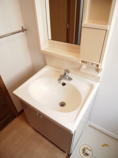 サンコート江戸川台の洗面所|洗面所