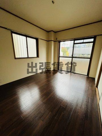 仲介手数料０円！第2アリストマンションの居間・リビング