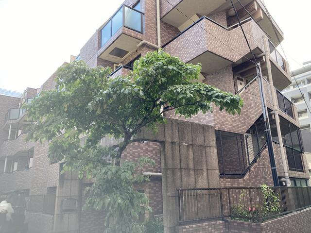 菱和パレス代々木公園の外観