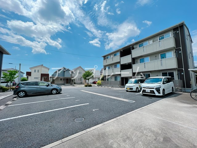 コージィーコート Ａの駐車場