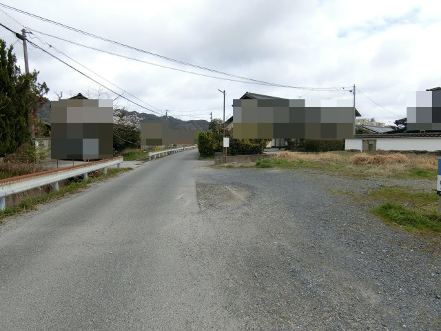 境港市米川町売地の前面道路含む現地写真
