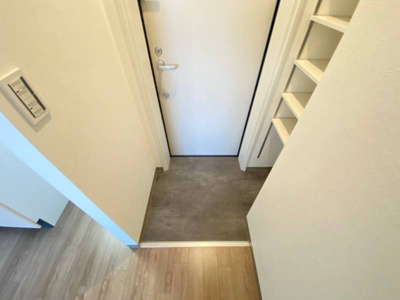 【玄関】 | Demeure松原