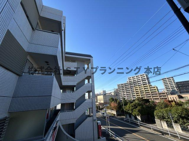 仲介手数料０円！シャンフェルト原の展望