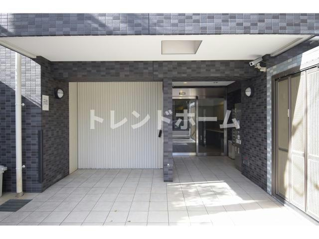 リードエイジ北浜のエントランス|選べる家電プランあり！！