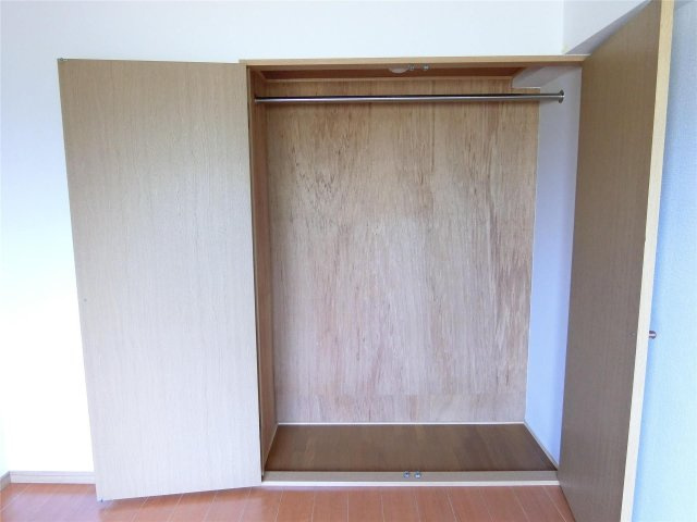 グリーンハイツ（上津）の収納|収納のためのスペースです★