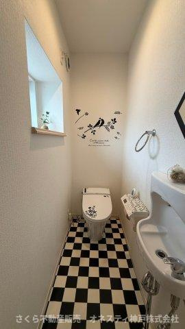 神戸市垂水区本多聞7丁目　戸建のトイレ