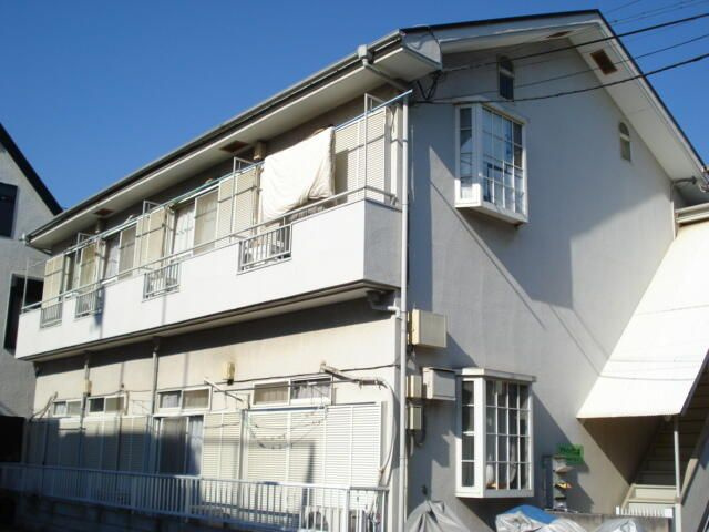 アティック二葉の外観