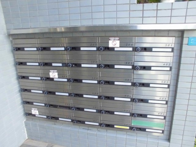 プレステージ南葛西のロビー