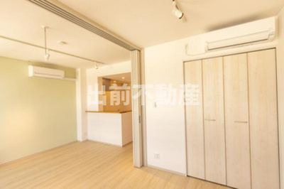 【洋室】 | ヴィスターリ目白 | ※写真は同タイプ住戸です。 