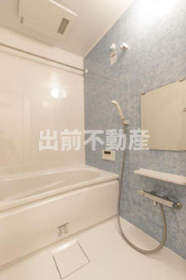 【浴室】 | ヴィスターリ目白 | ※写真は同タイプ住戸です。 