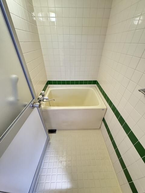 第３吉岡マンションの浴室