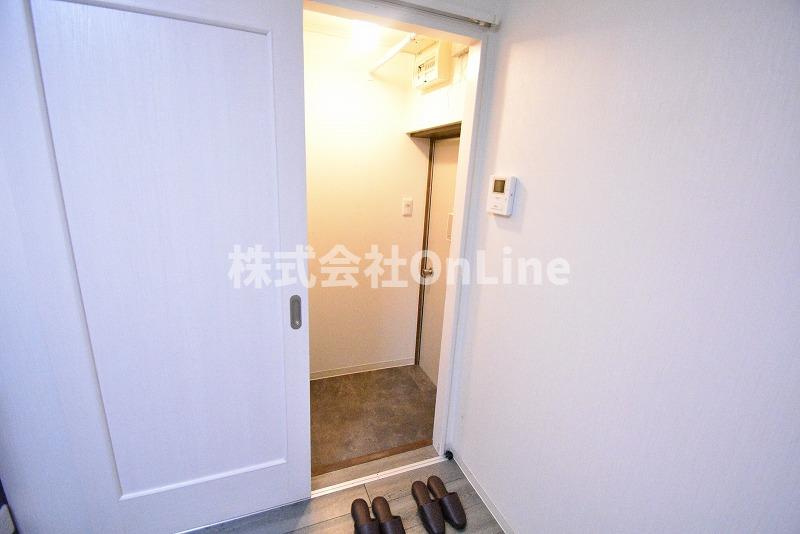 阪口マンションの玄関