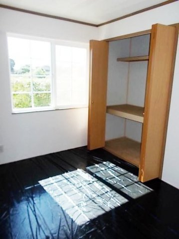 サニーパレス一条　Ｃの収納