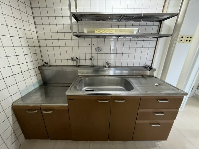 サンシャイン大須❘名古屋市の賃貸ならMy賃貸のキッチン|サンシャイン大須中駒ビル
工事中
