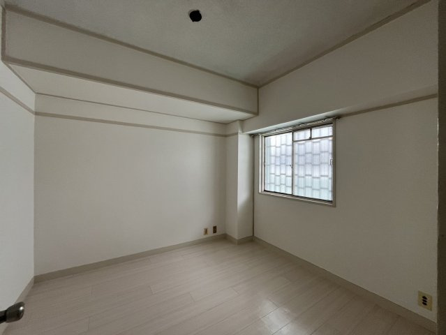 サンシャイン大須❘名古屋市の賃貸ならMy賃貸の洋室|サンシャイン大須中駒ビル
工事中