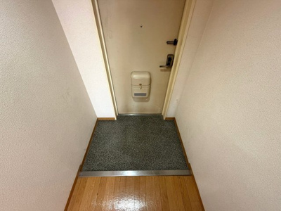 【玄関】 | グランシャリオ