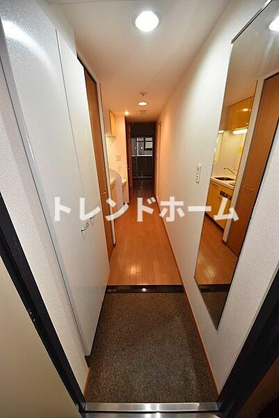 プレサンス心斎橋モデルノの玄関|選べる家電プランあり！！