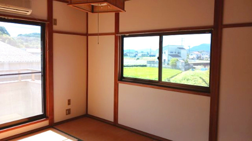 神辺町西中条　売住宅の和室