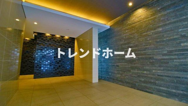 urbano irisのエントランス|選べる家電プランあり！！