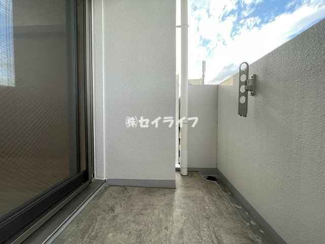 プラ・ディオ新深江のバルコニー