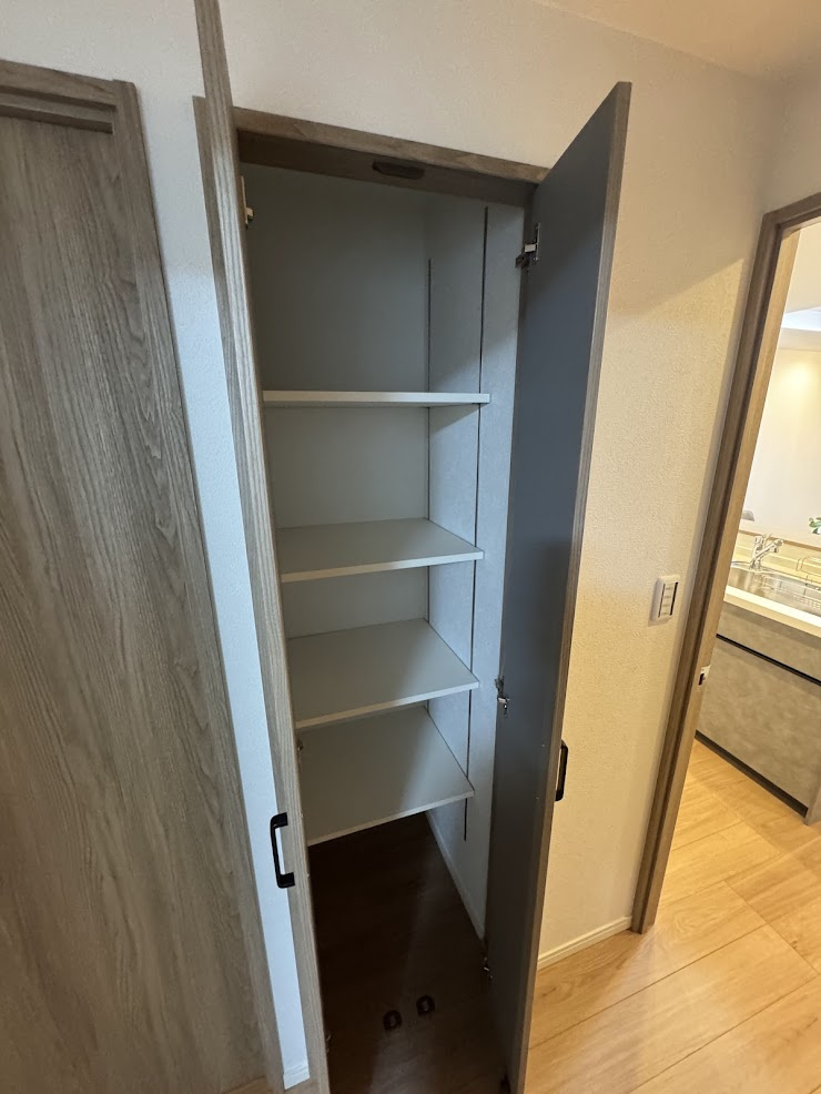 【収納】サーパスシティ高知１ 