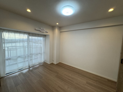 【洋室】サーパスシティ高知１ 