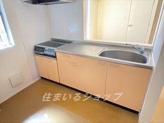 広島市安佐北区口田南６丁目のアパートのキッチン|グリル付きＩＨ２口コンロ