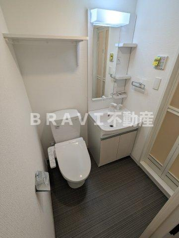 エグゼ大阪城イースト BRAVI不動産の洗面所