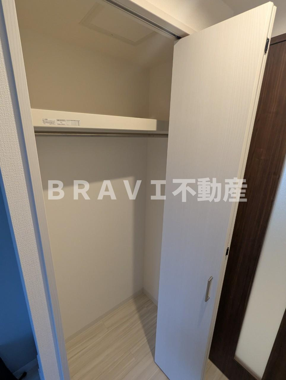 エグゼ大阪城イースト BRAVI不動産の収納
