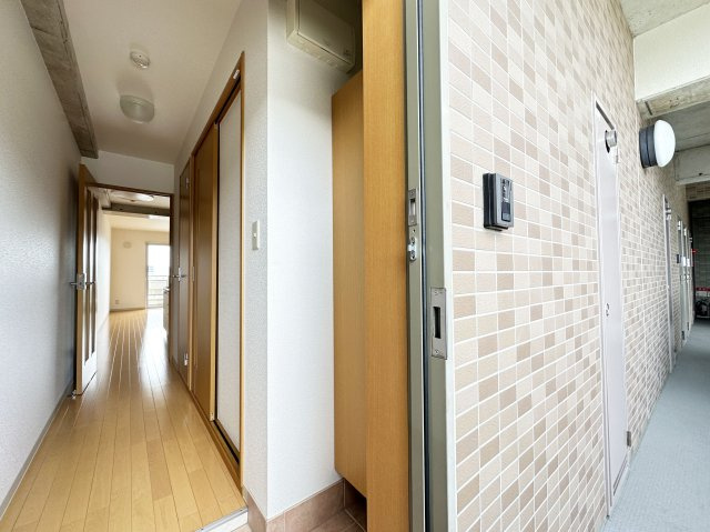 ルガーノⅠの玄関