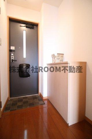 エストリル2の収納|ちょっとした収納スペースも充実しています