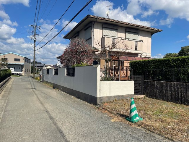 長門石町戸建の前面道路含む現地写真