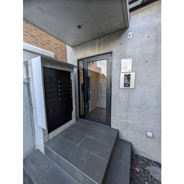 LeGioie名駅2のエントランス