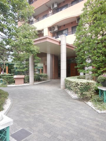 ソフィアタワー勝どきのエントランス