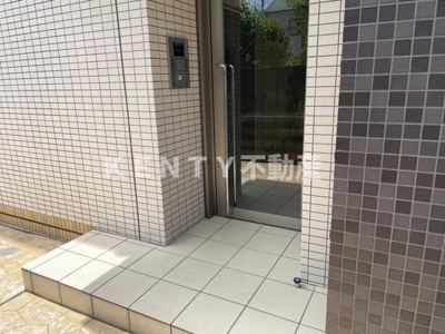 【エントランス】 | ウェルシーレジデンス鵜の木 | 建物の内部です