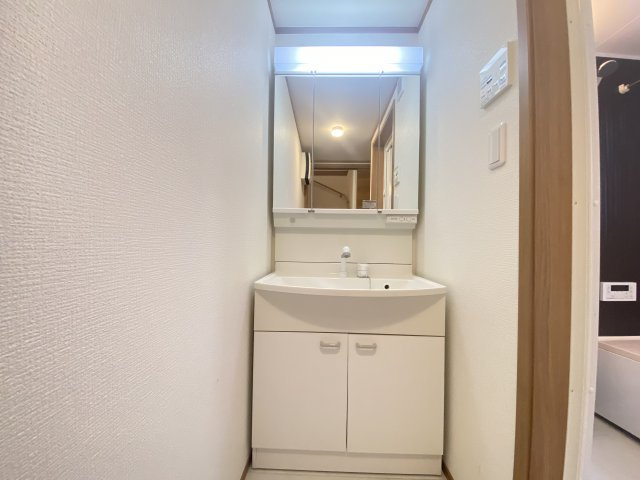 美樹Bの独立洗面台|※別部屋参考写真