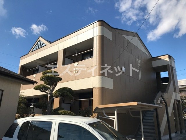 メゾンリヴェールの外観