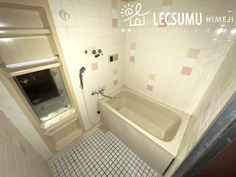 エメラルドマンション西今宿の浴室