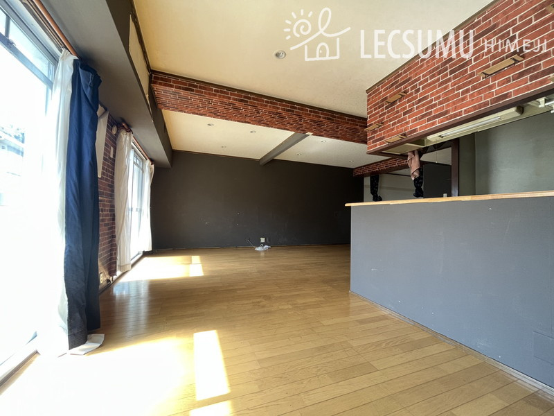 エメラルドマンション西今宿の内装