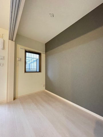 MODERN PALAZZO山王Growの居間・リビング
