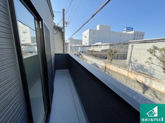豊中市穂積　第2期　新築一戸建てのバルコニー|日当たりのよいバルコニー！お部屋が開放的に！