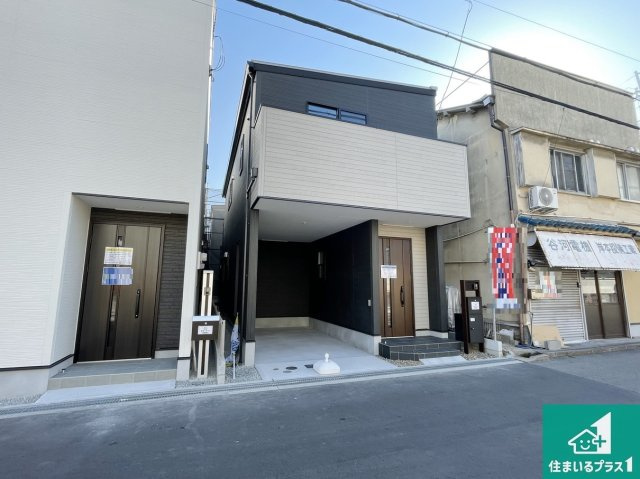 豊中市穂積　第2期　新築一戸建ての外観|お客様に長く安心して住んでいだだける事にこだわった家づくり！住んでからのアフターサービスにもしっかりと取り組んでいます！